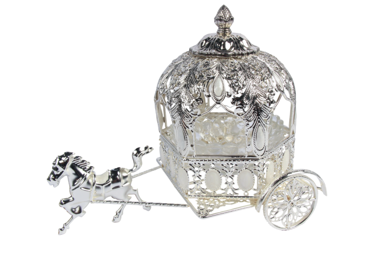 Wholesale Feather Border Horse Carriage Dry Fruit Box