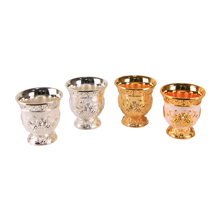 Wholesale Decorative Tea Cups in Gold and Silver Tones