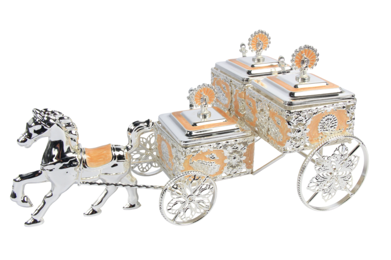 TZ067 three peach square sugar pots with peacock detailing on a silver-tone horse carriage