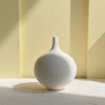 412326A ceramic vase alternate angle thumbnail