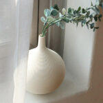 412326A ceramic vase form and finish detail thumbnail