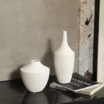 HP1621 ceramic vase alternate angle thumbnail