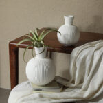 HP339 / HP440 ceramic vase form and finish detail thumbnail