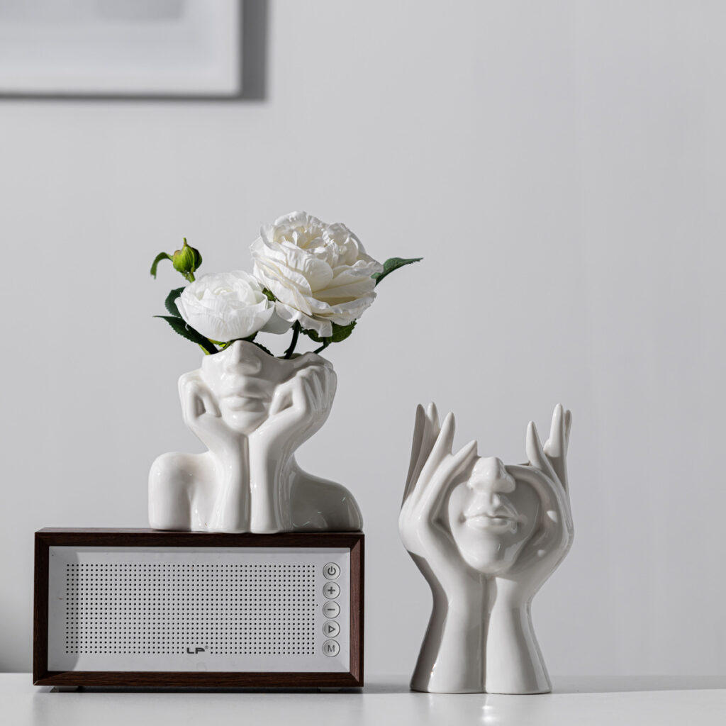 HS-CCC04-FV17 ceramic vase styled product view