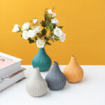 HS-CCC04-FV19 ceramic vase alternate angle thumbnail
