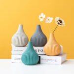 HS-CCC04-FV19 ceramic vase form and finish detail thumbnail